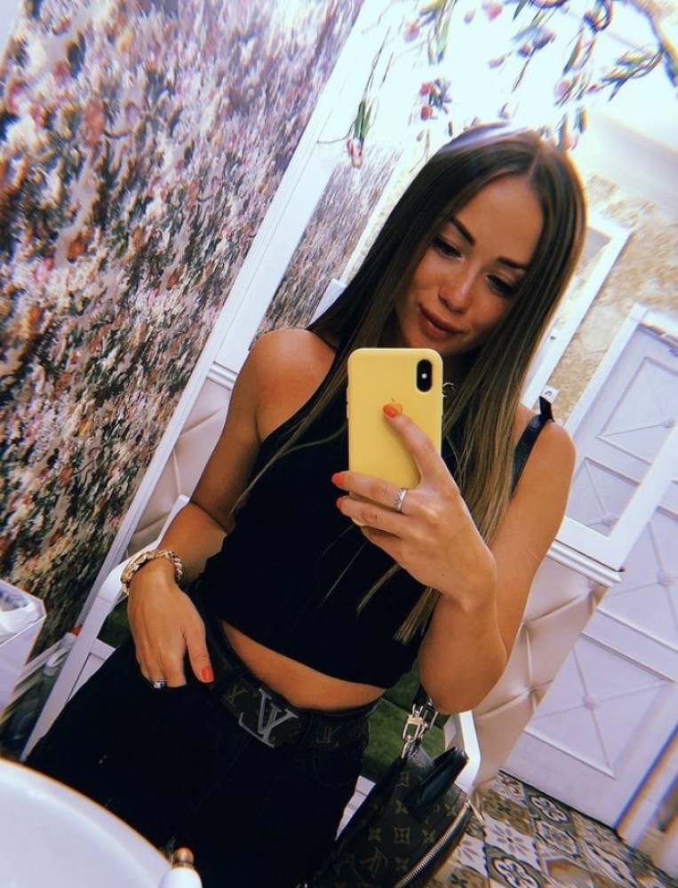 Индивидуалка 🎥 Карина фото № 2 в городе Зерноград