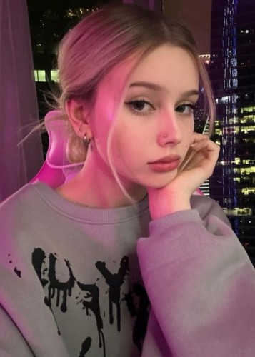 Оля, Г. Зерноград